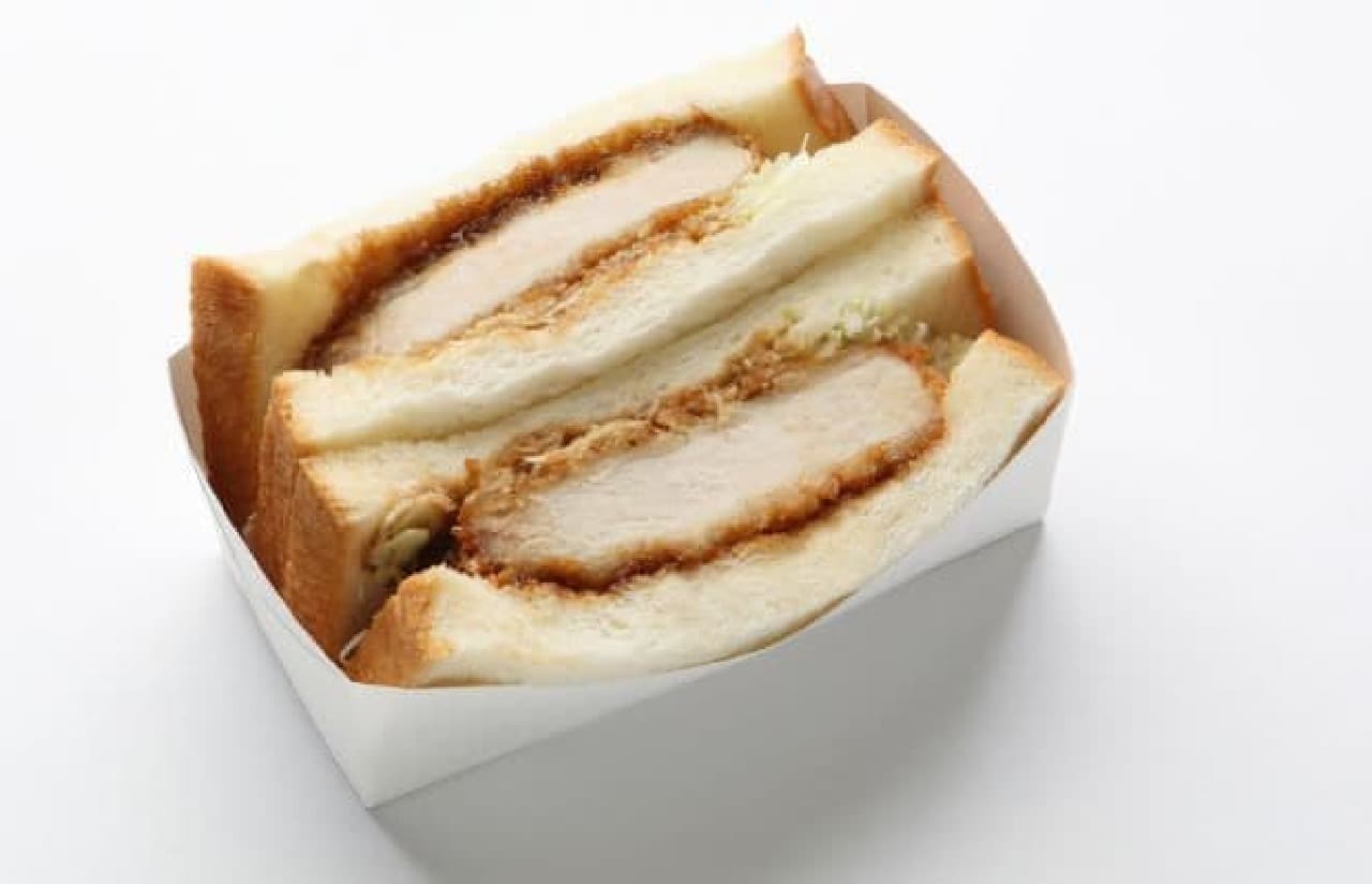 Sangen pork loin tonkatsu sandwich is a sandwich using Sangen pork loin tonkatsu