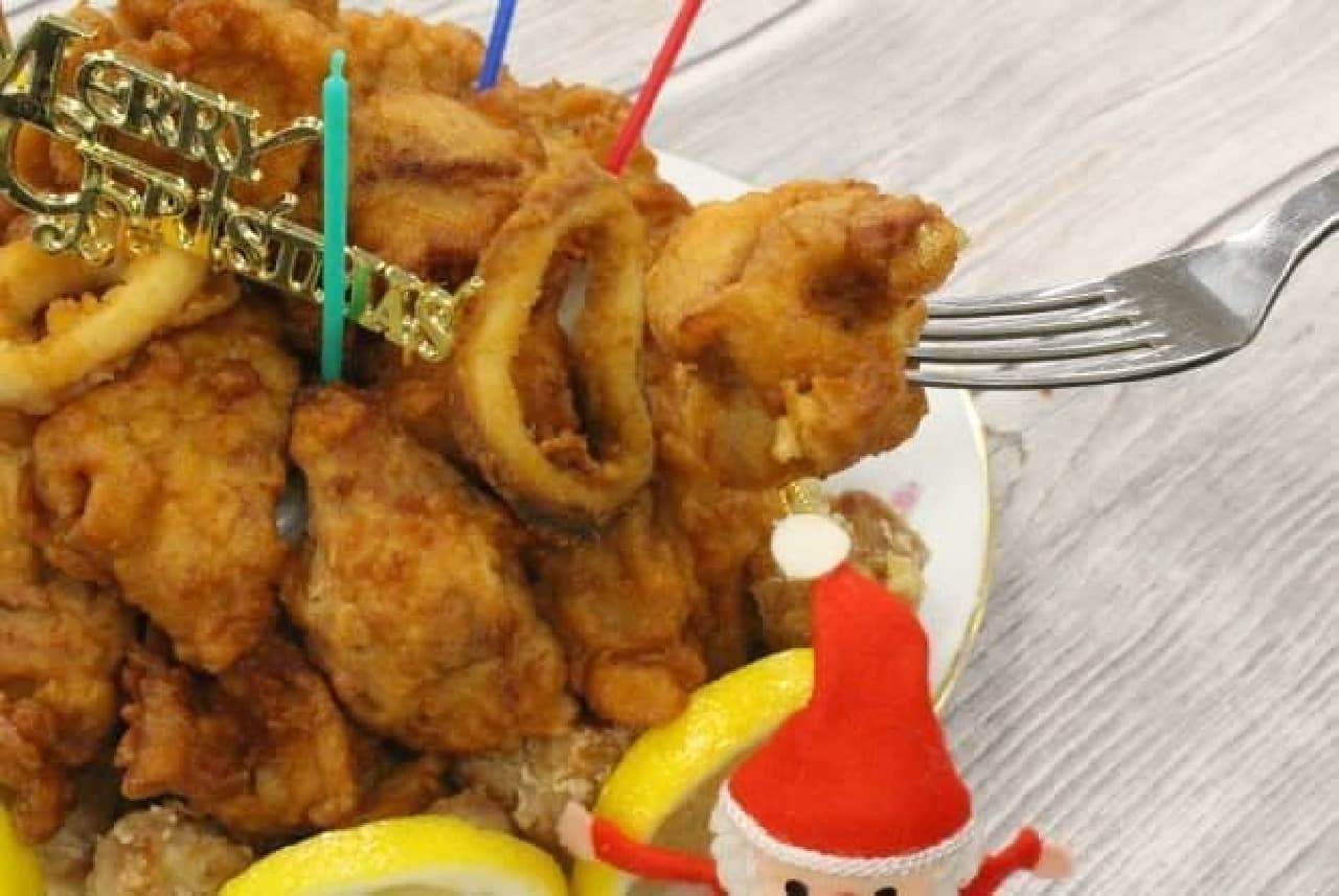 Christmas cake made from fried chicken