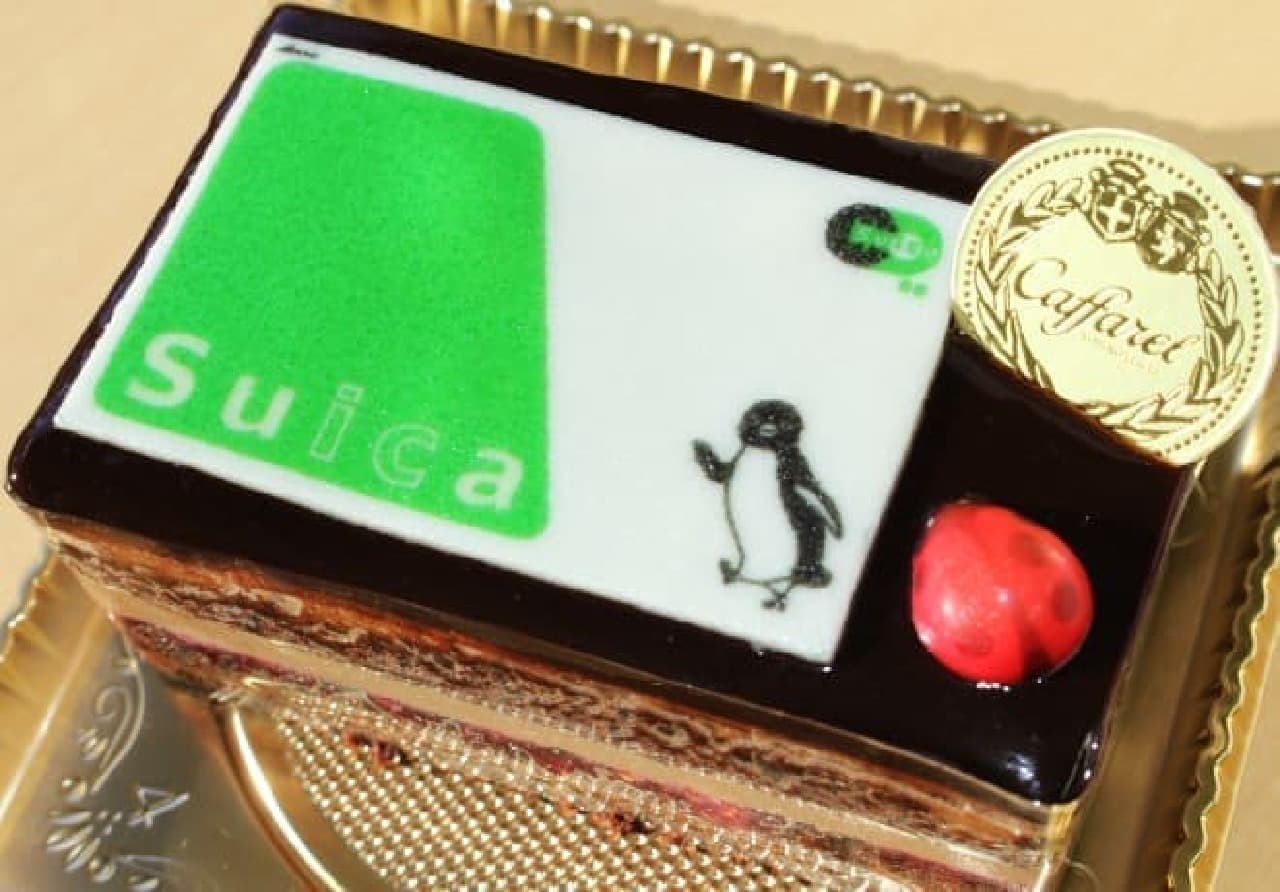 東京駅にSuica（スイカ）のICカードそっくりなケーキなどクリスマススイーツ