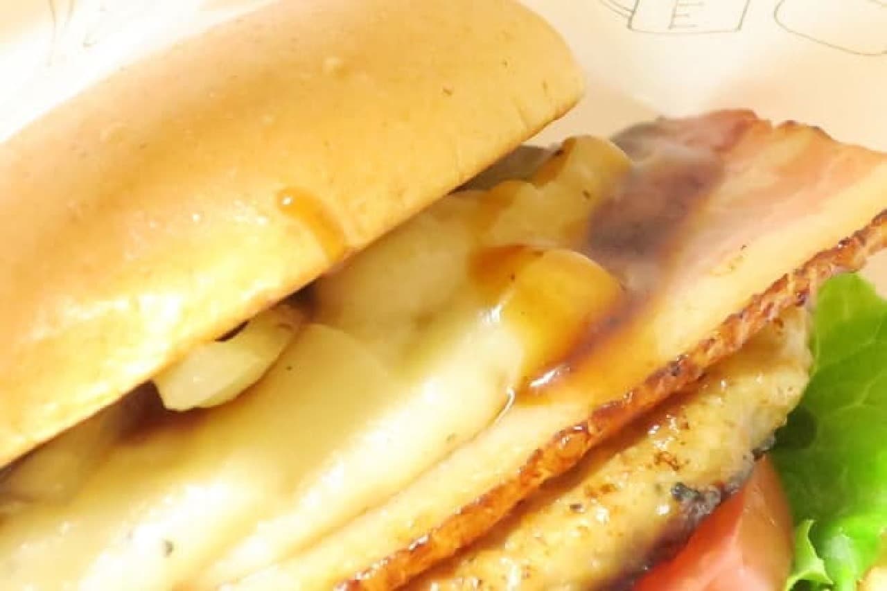 Superb hamburger sandwich fragrant bacon & creamy potatoes