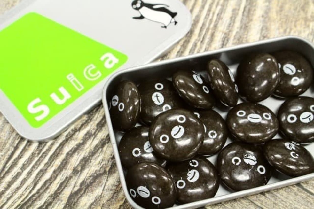 Suica Penguin sweets "Anfan Print Chocolate Suica"