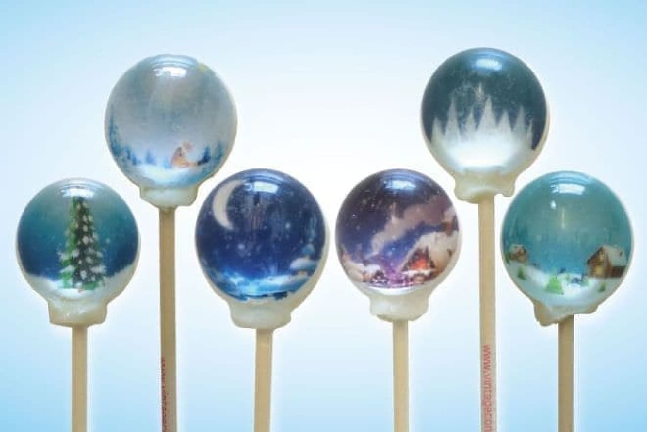 "Snow globe candy" is a spherical candy that you can enjoy the winter scenery.