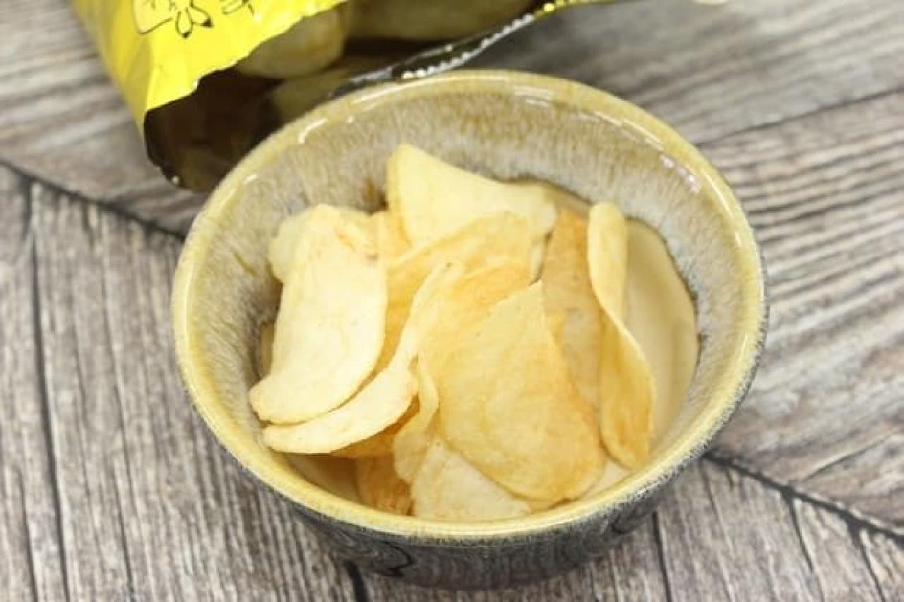 KALDI Iburi-gakko Mayo. Potato chips