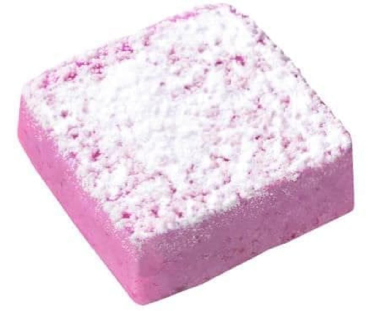「粉雪ショコラ濃苺」は、たっぷりの苺パウダーと生クリームが贅沢に使用された苺感あふれる生チョコレート