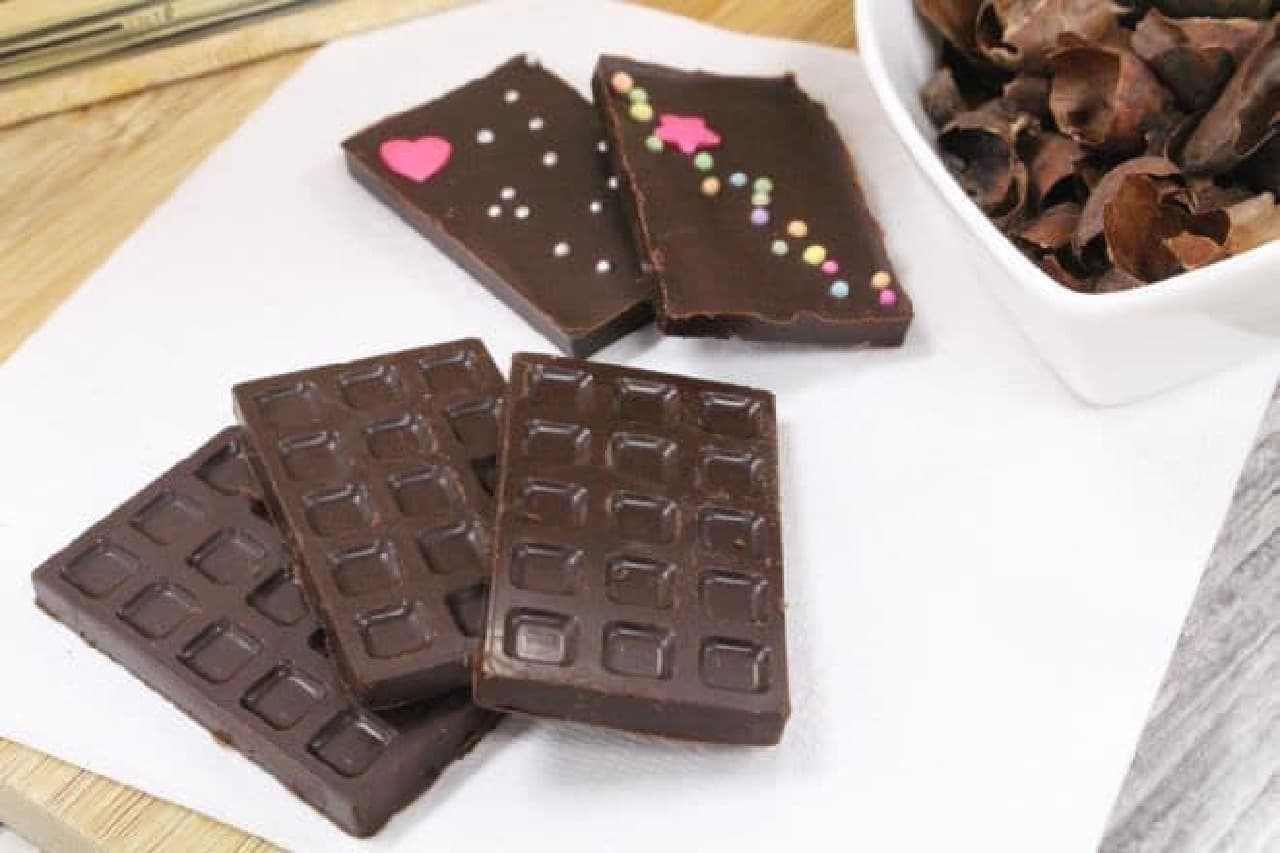 Chocolate made from cocoa beans