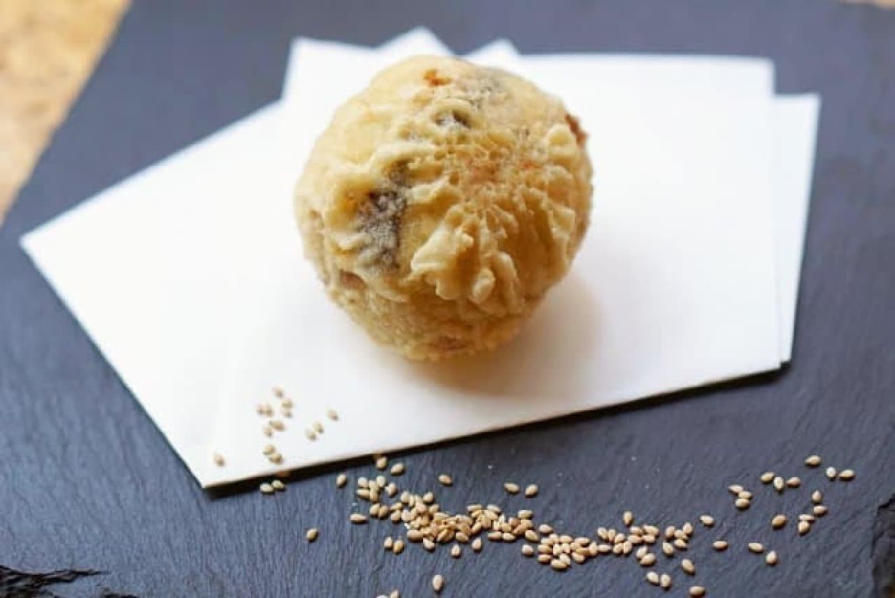 GOMAYA KUKI "Ultra-rich sesame ice cream tempura"