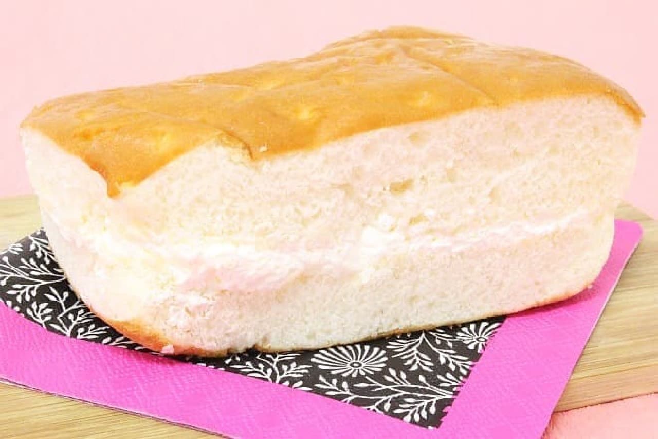 ササザワベーカリーの「ササザワの牛乳パン」