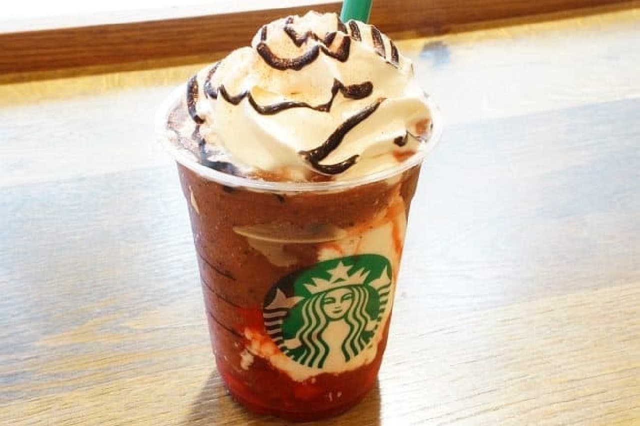 Starbucks Coffee "#Strawberry Berry Match Frappuccino"