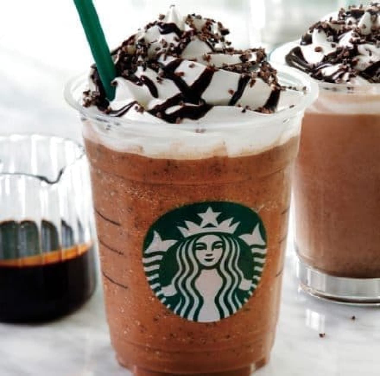 Starbucks "Minty Chocolate Tea Frappuccino"