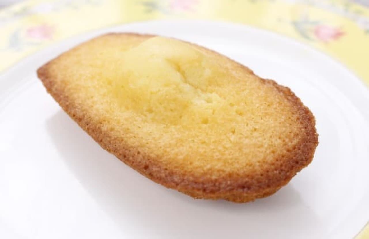 7-ELEVEN Cafe's baked goods ranked by themselves!
