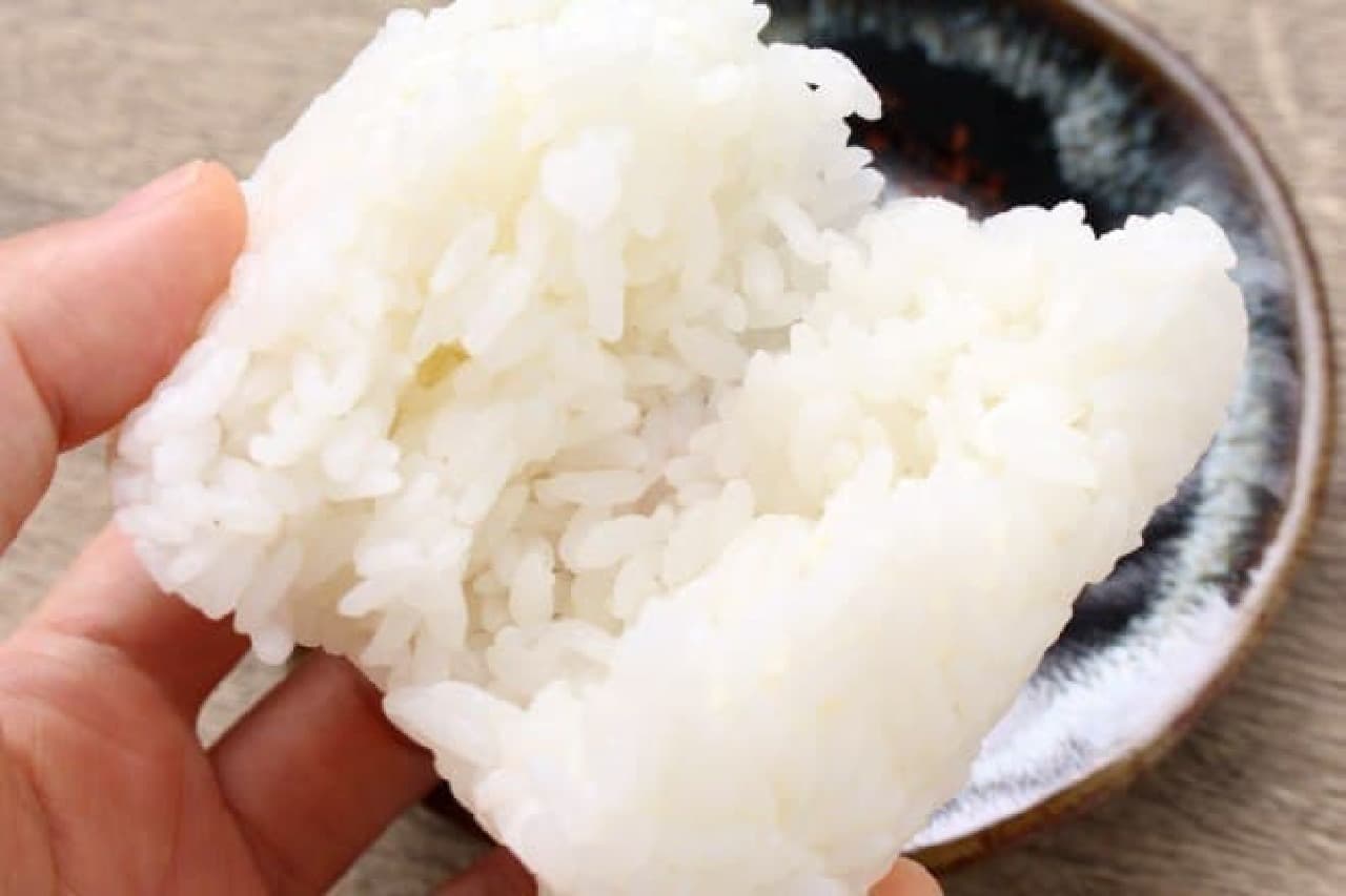 Lawson "Niigata Koshihikari Salt Rice Ball"