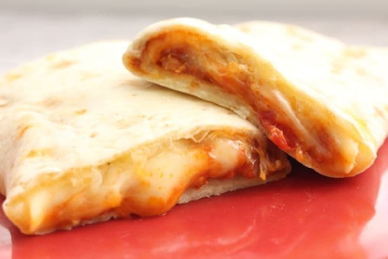 7-ELEVEN Burrito "Chilli Tomato Cheese"