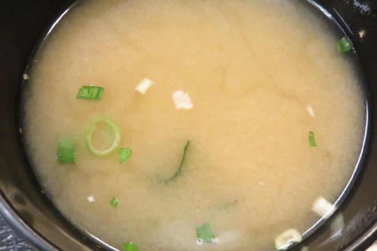 Miso soup provided by Yoshinoya