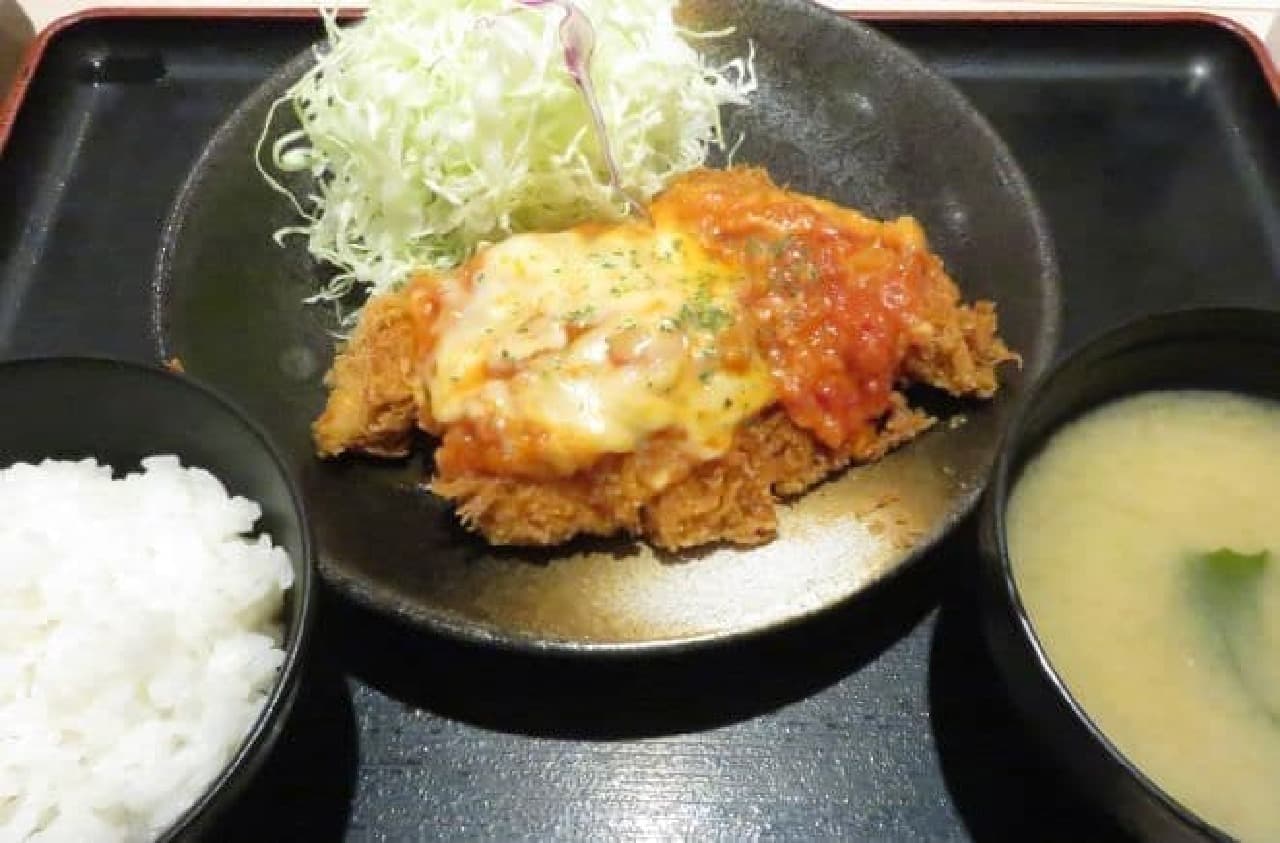 Matsunoya "Cheese tomato chicken fillet set meal"
