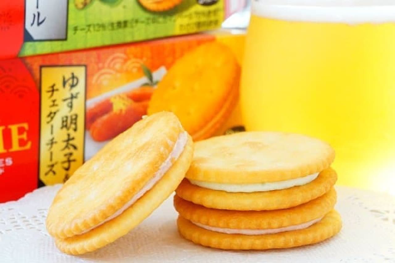 Yamazaki Biscuits "Luvin Prime Sand Yuzu Mentaiko & Cheddar Cheese" and "Luvin Prime Sand Wasabi & Camembert"