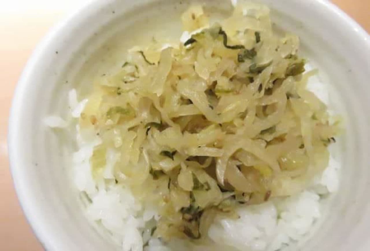 White rice with "chopped sesame Chinese cabbage pickles"