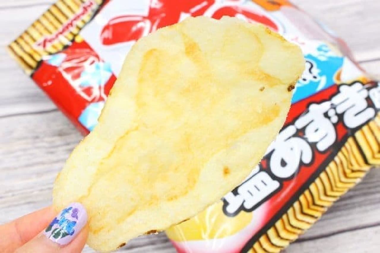 "Potato Chips Salt Azuki Flavor" in collaboration with Yamayoshi Seika and Imuraya