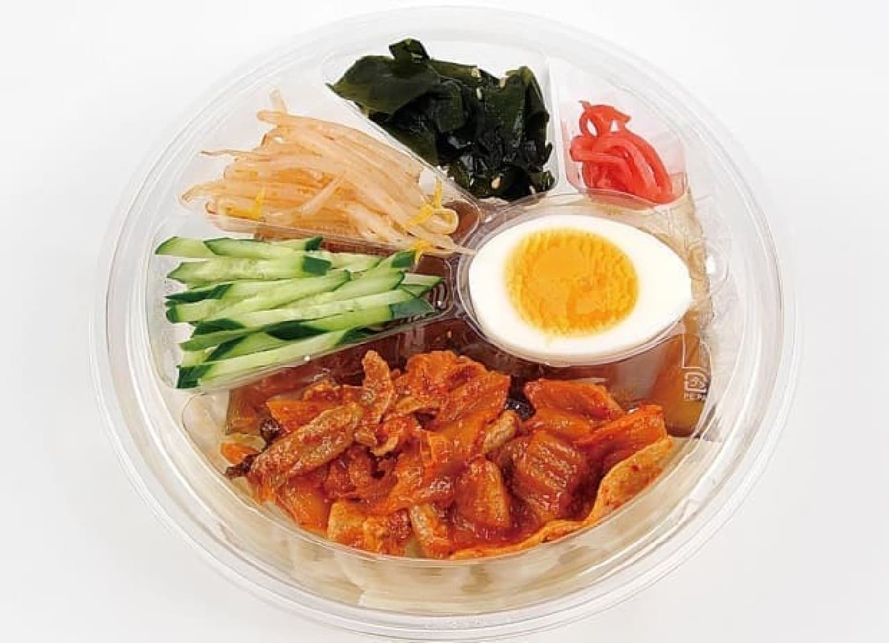 Ministop "Cold Bukkake Pork Kimchi Udon"