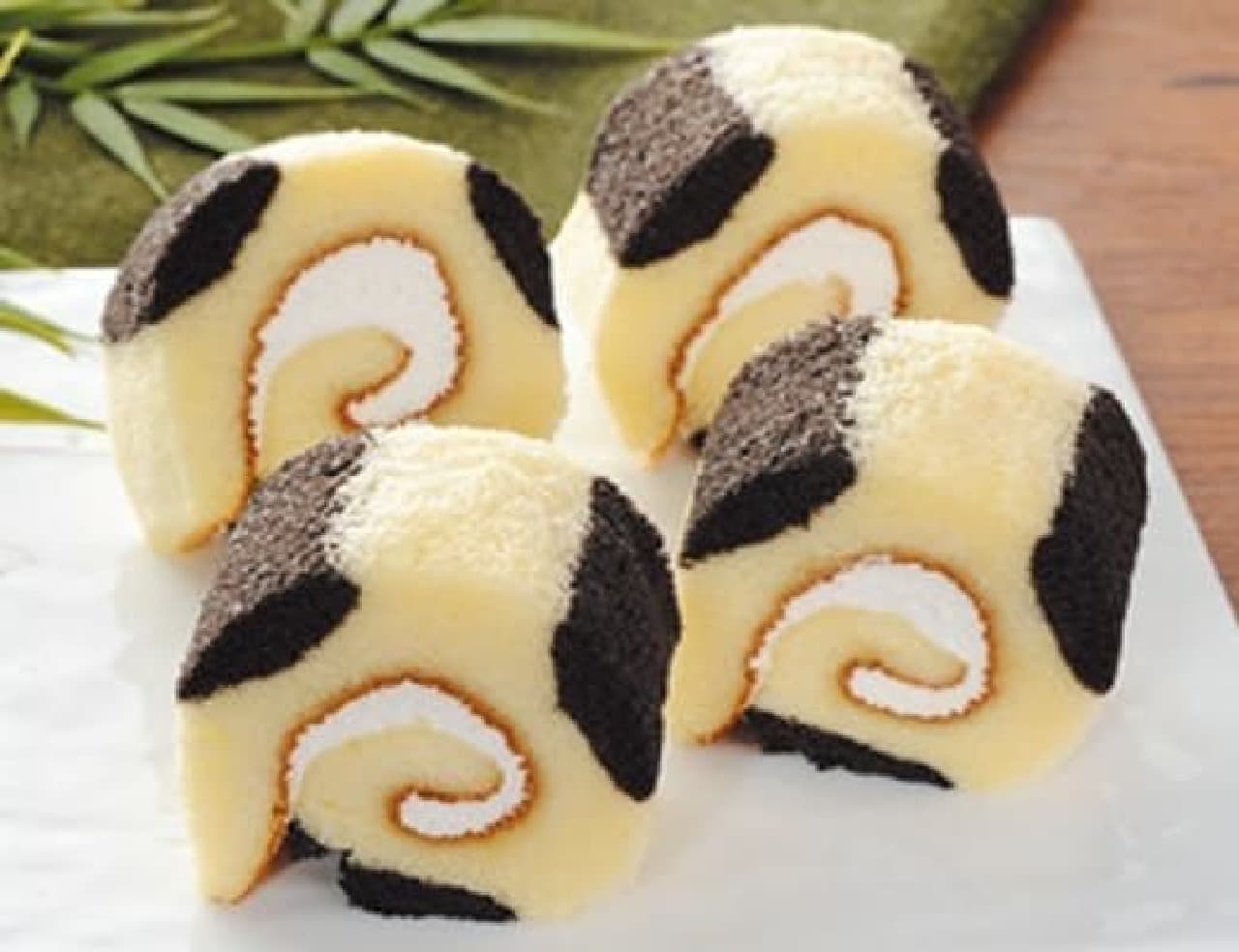 Lawson "Panda with 4 roll cakes of me and me"