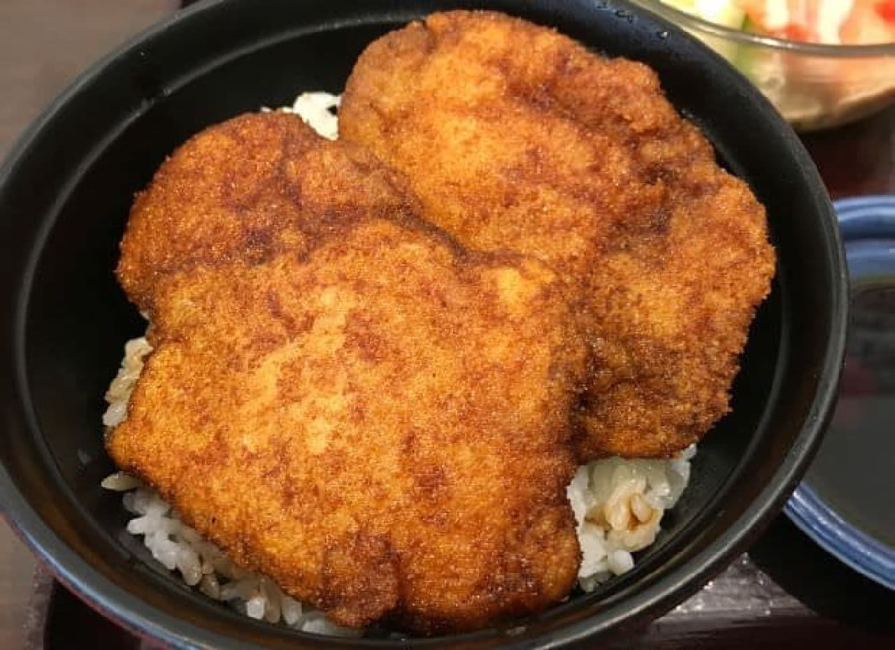 福井「ヨーロッパ軒」のソースカツ丼