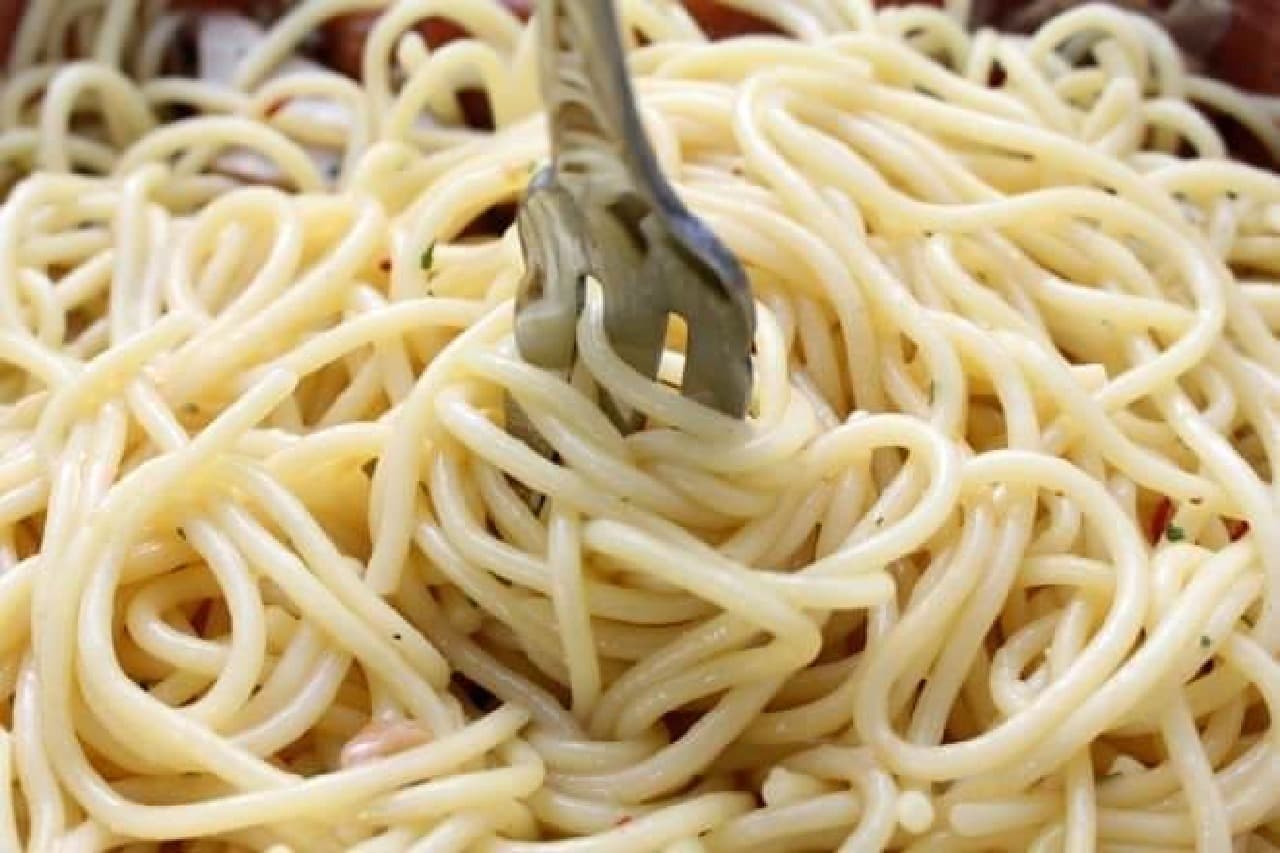 I compared NITORI and Daiso's "pasta fork"