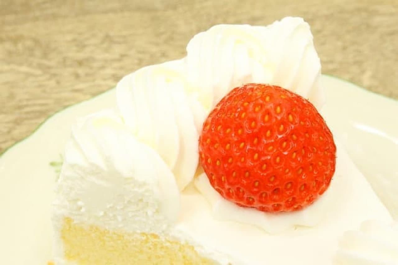 Fujiya "Strawberry Shortcake"