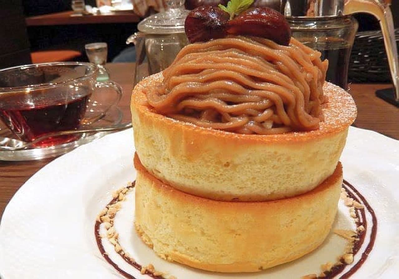 くり好きは食べねば 星乃珈琲店 栗のスフレパンケーキ がこっくり甘い モンブラン風 で最高 えん食べ