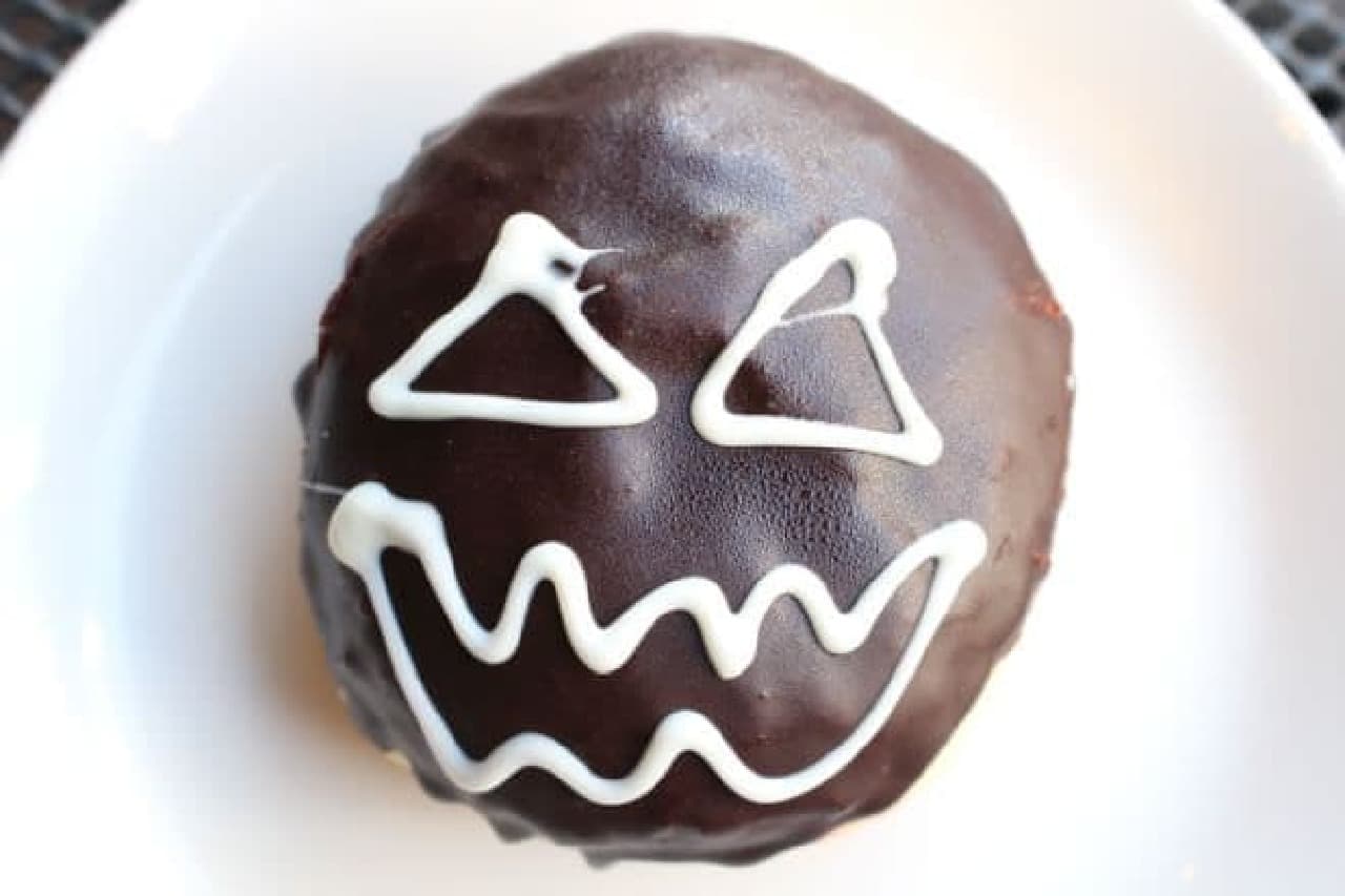 Tully's Coffee "Halloween Maple Donuts"