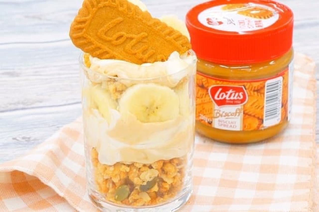 Parfait with lotus biscuit spread