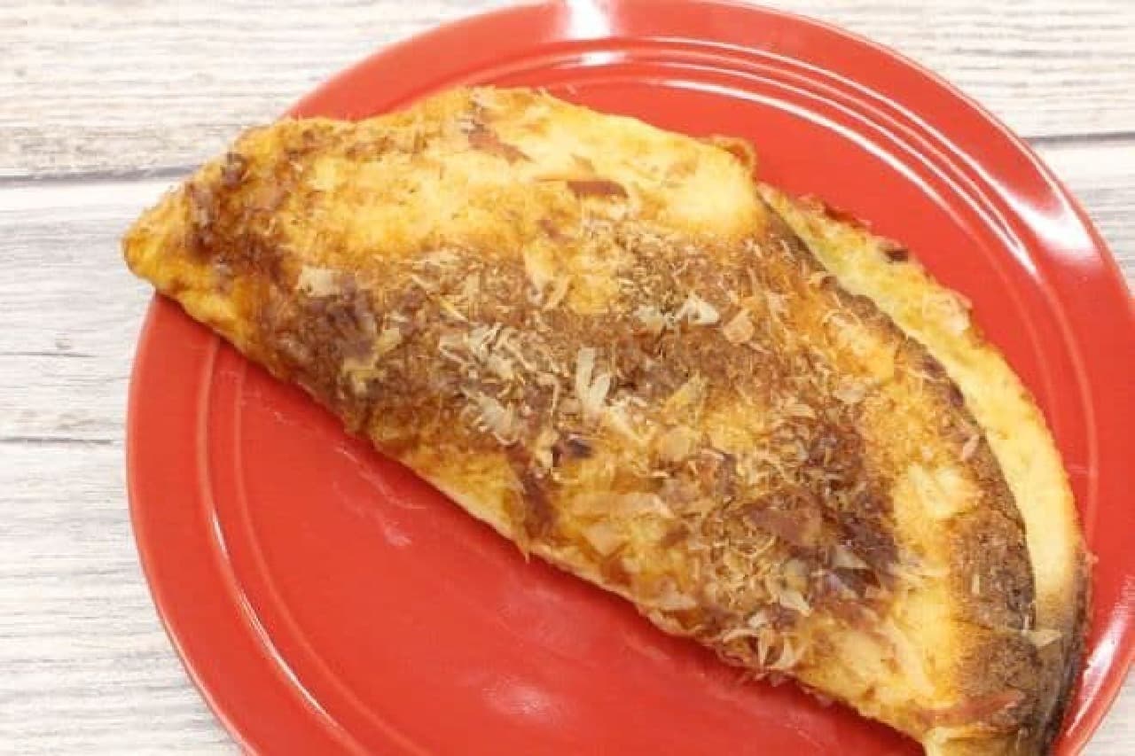 7-ELEVEN "Mochimochi Okonomiyaki Bread"