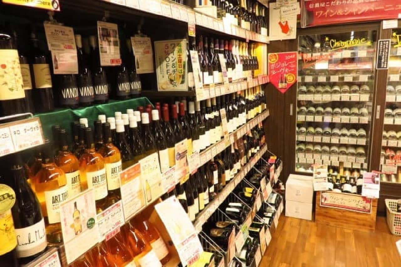 "Shinanoya" liquor store