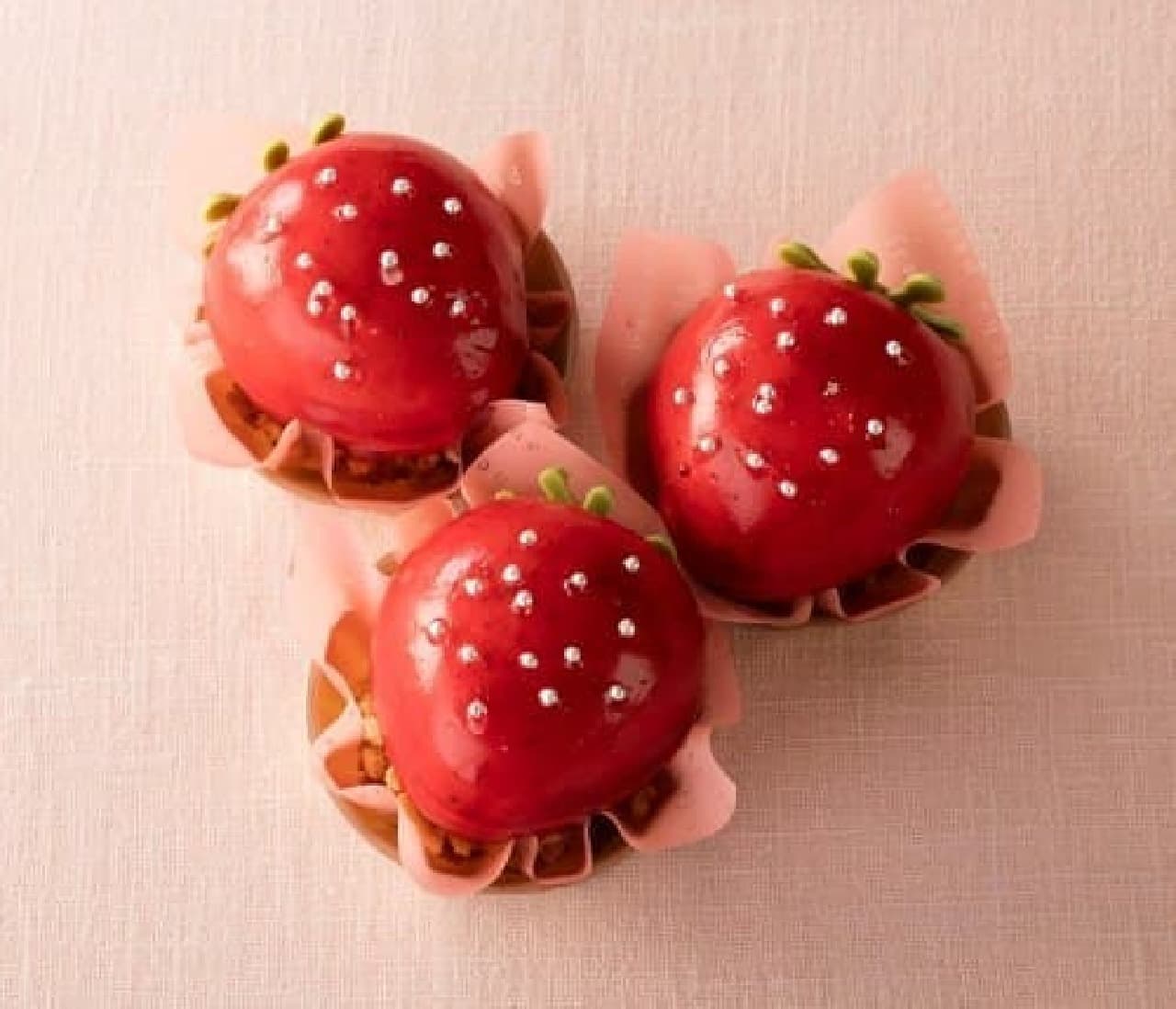 Chateraise "Strawberry Cake"