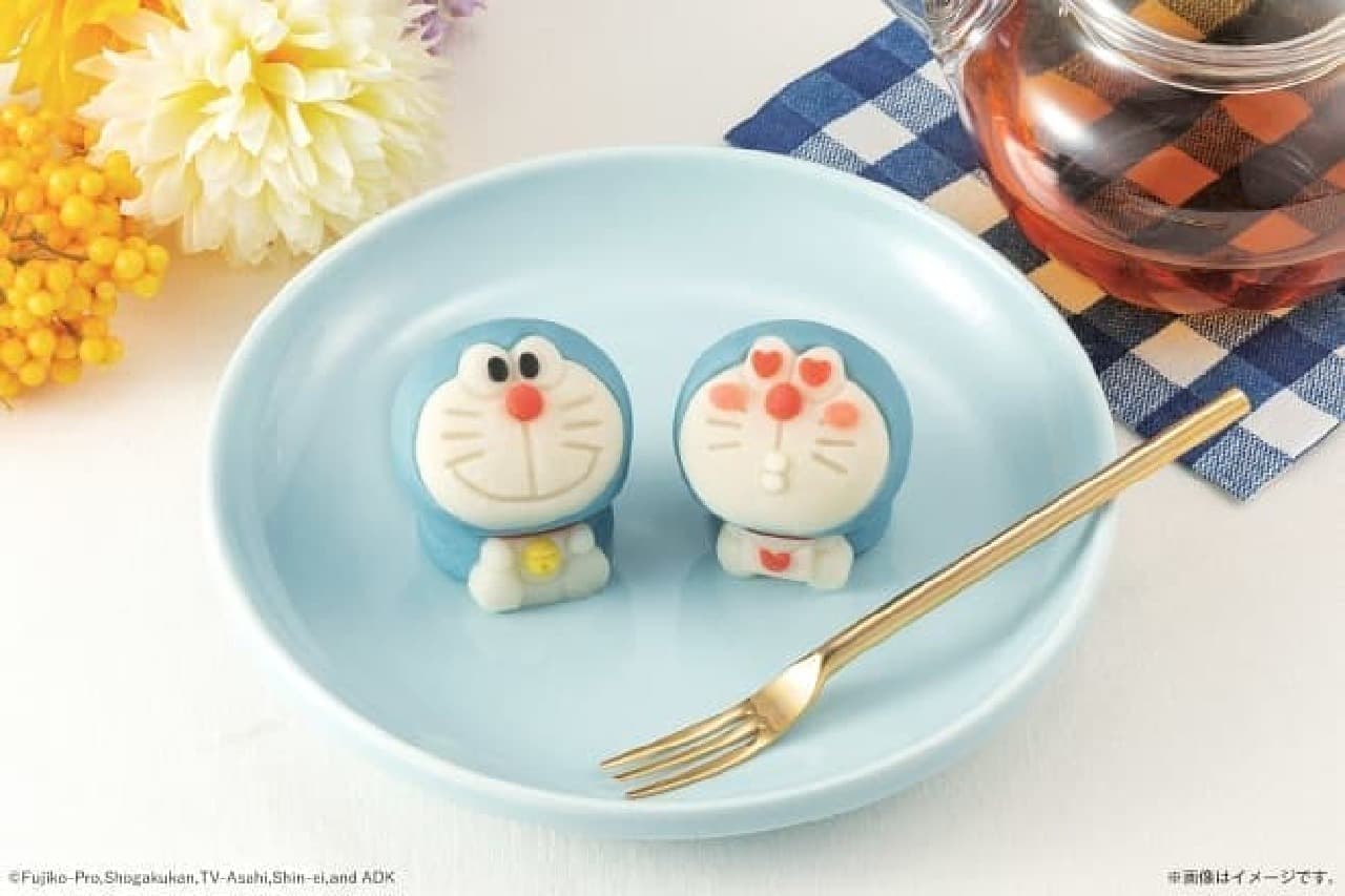 Lawson "Eat trout Doraemon" "Eat trout Doraemon Heart ver."