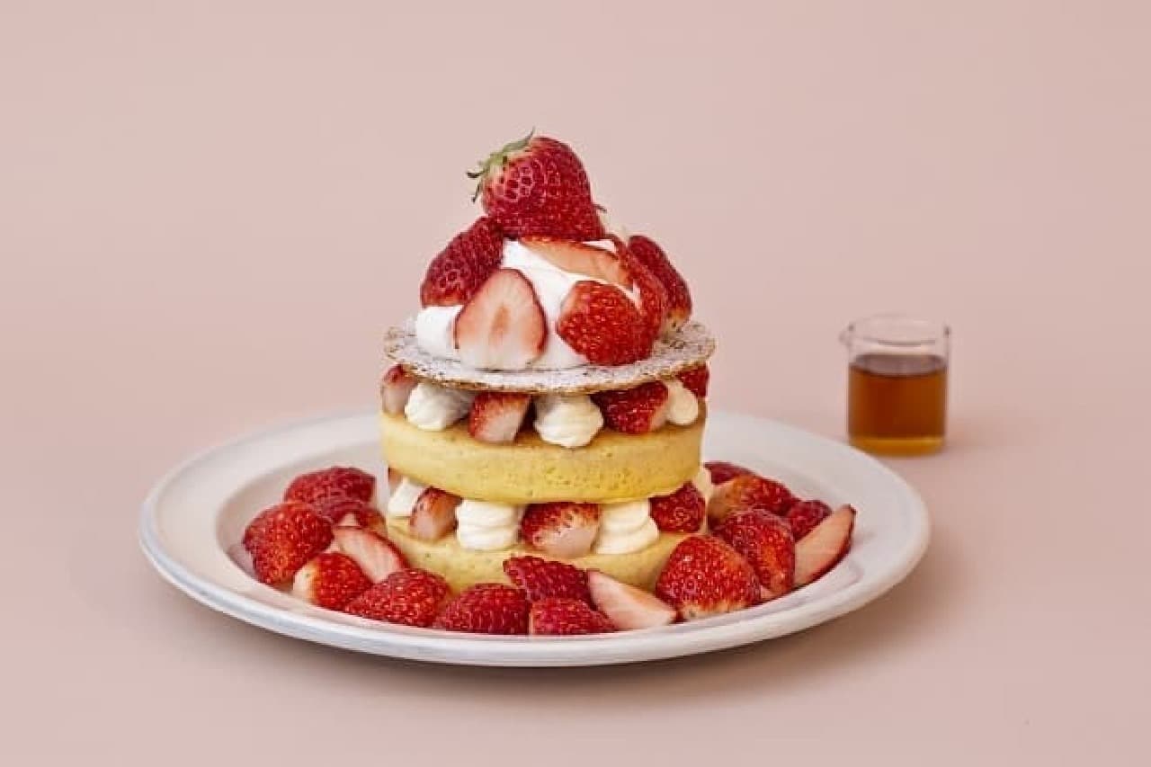 JS Pancake Cafe "Strawberry Millefeuille Pancake"