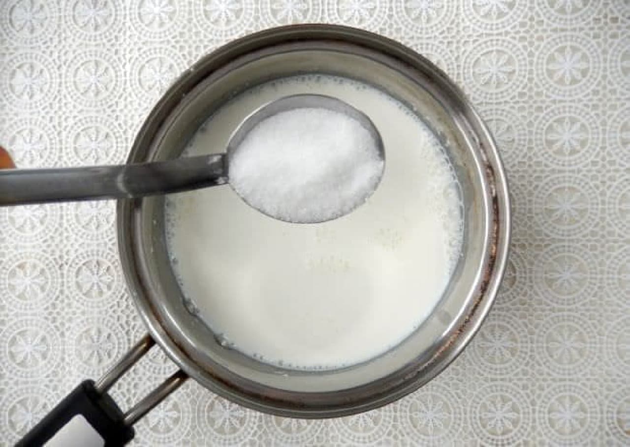 Simple recipe for milk rice cake