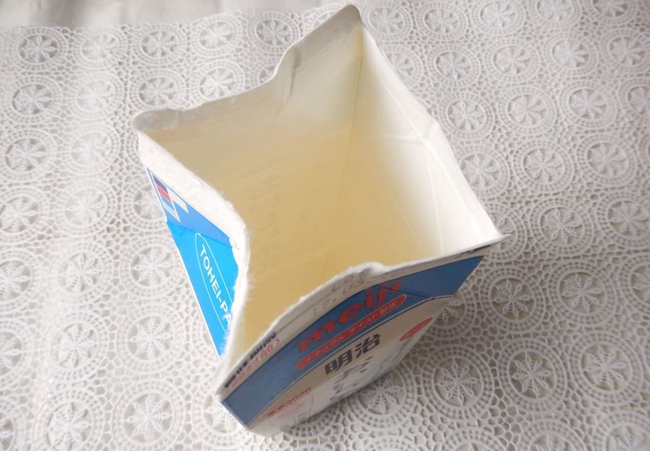"Ice cake" recipe made by shaking a milk carton
