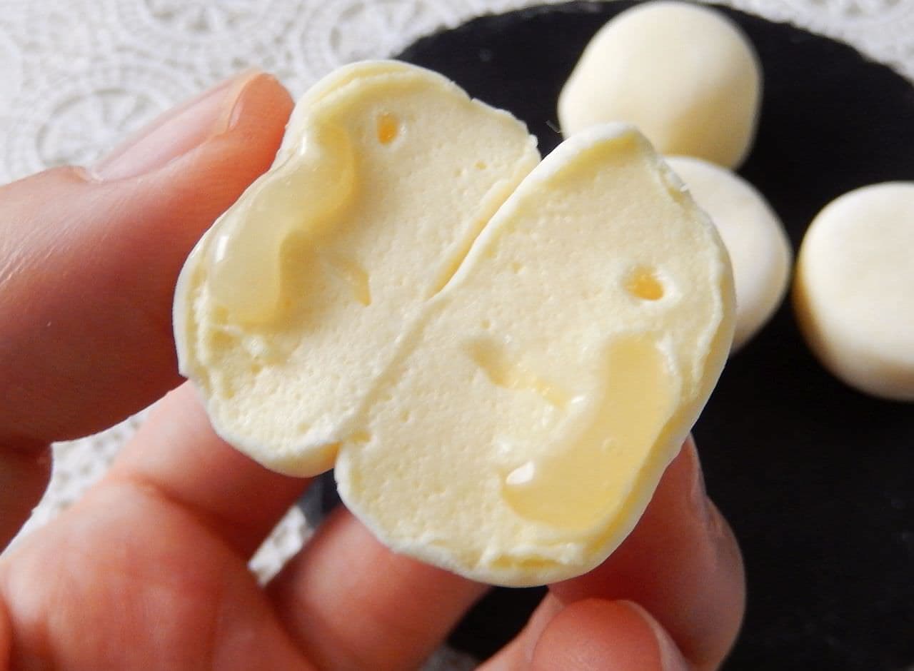 イオン・トップバリュの「クリームチーズ風味マシュマロ」