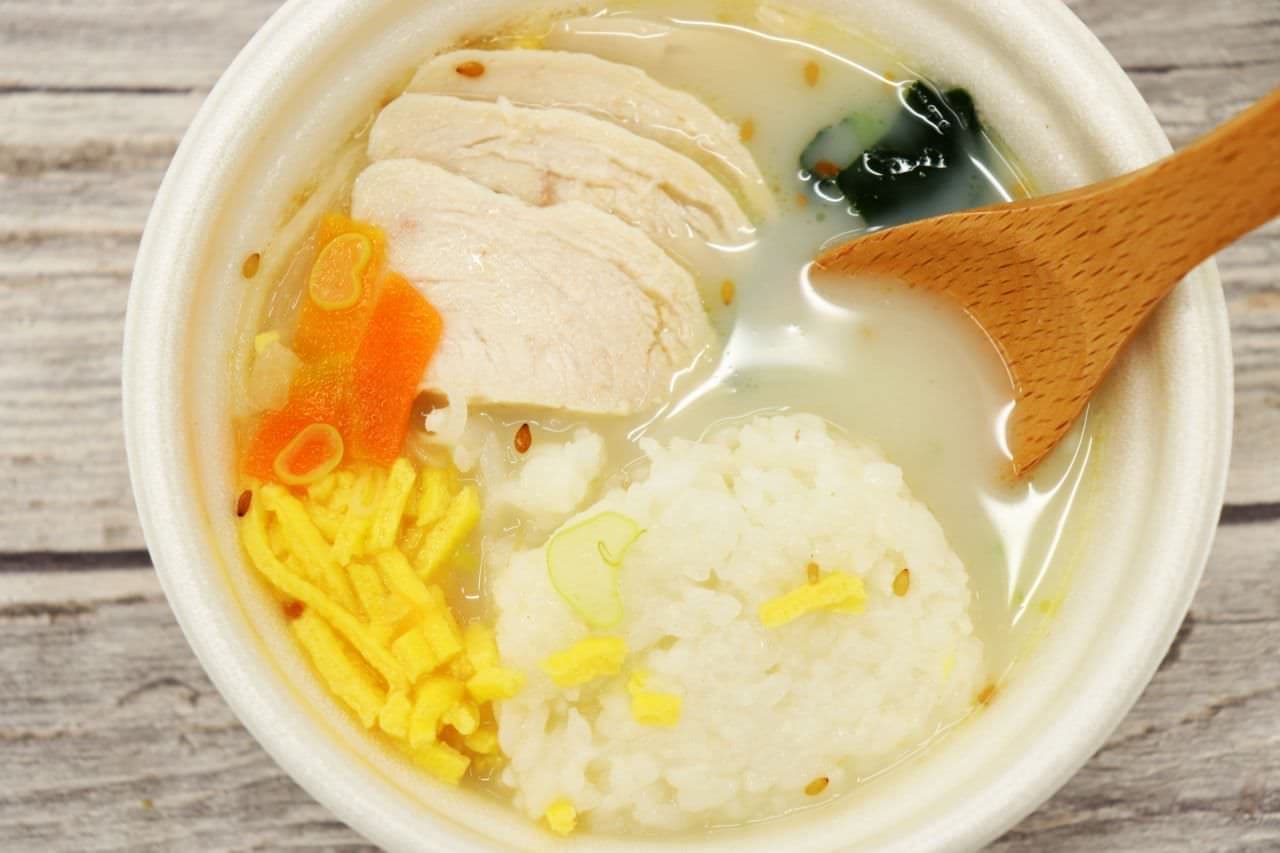 ファミマ「コムタン風スープ」