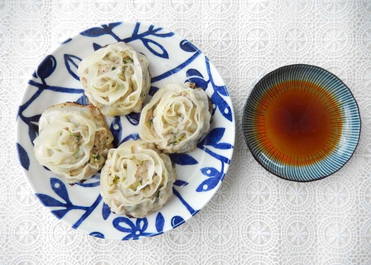 Simple recipe for "rose dumplings"