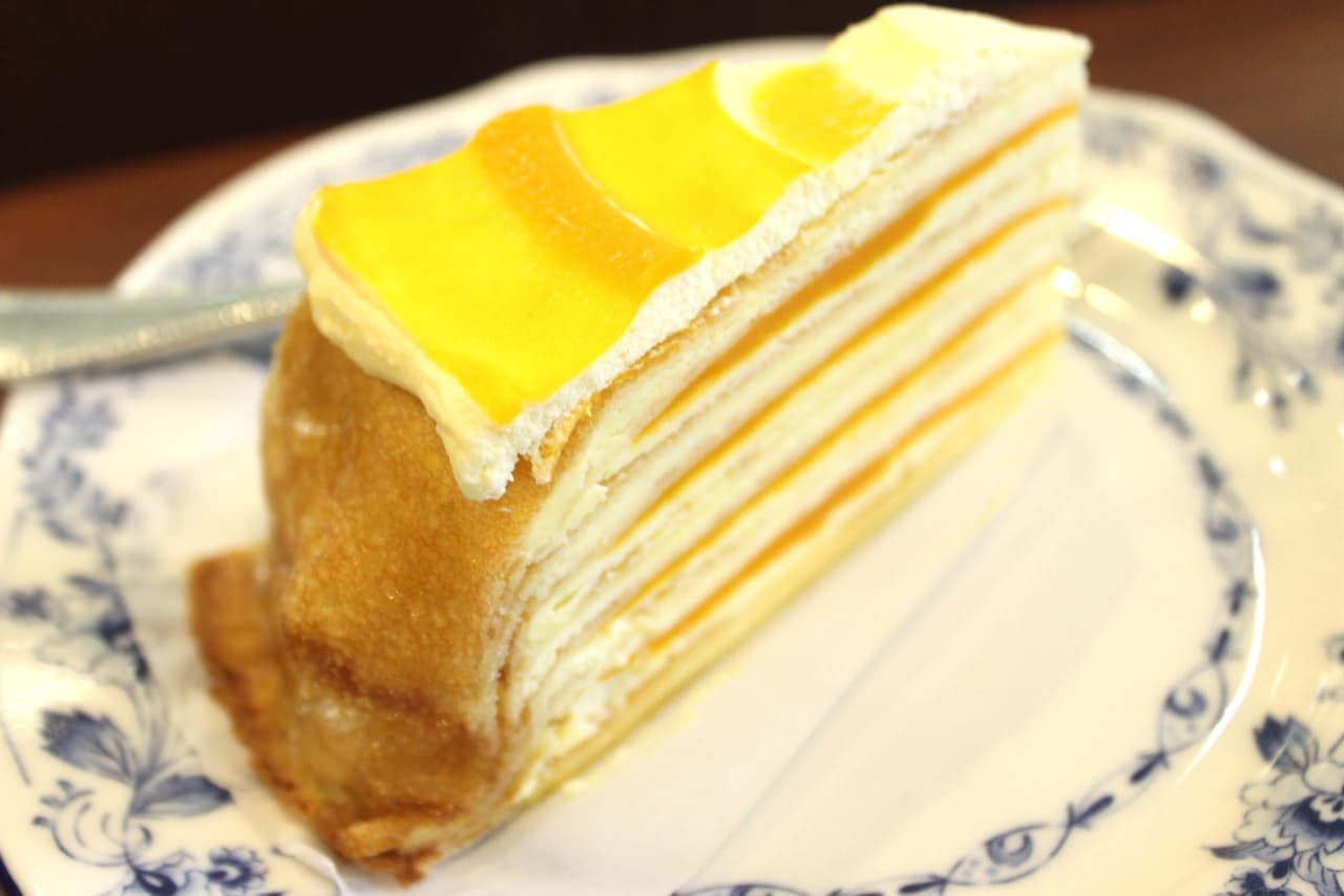 Doutor "Mango Mille Crepes"