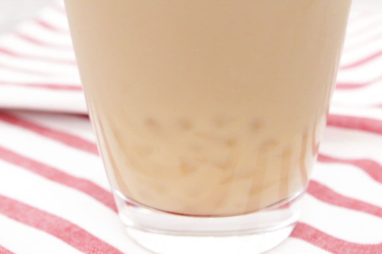 Taiwan's "Canned Tapioca Milk Tea"