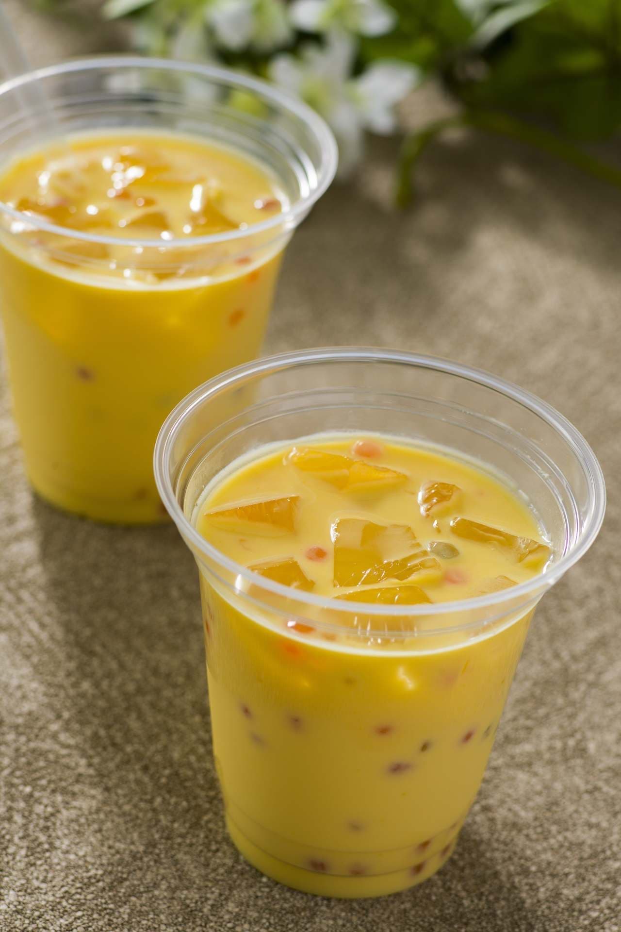 Tapioca mango drink
