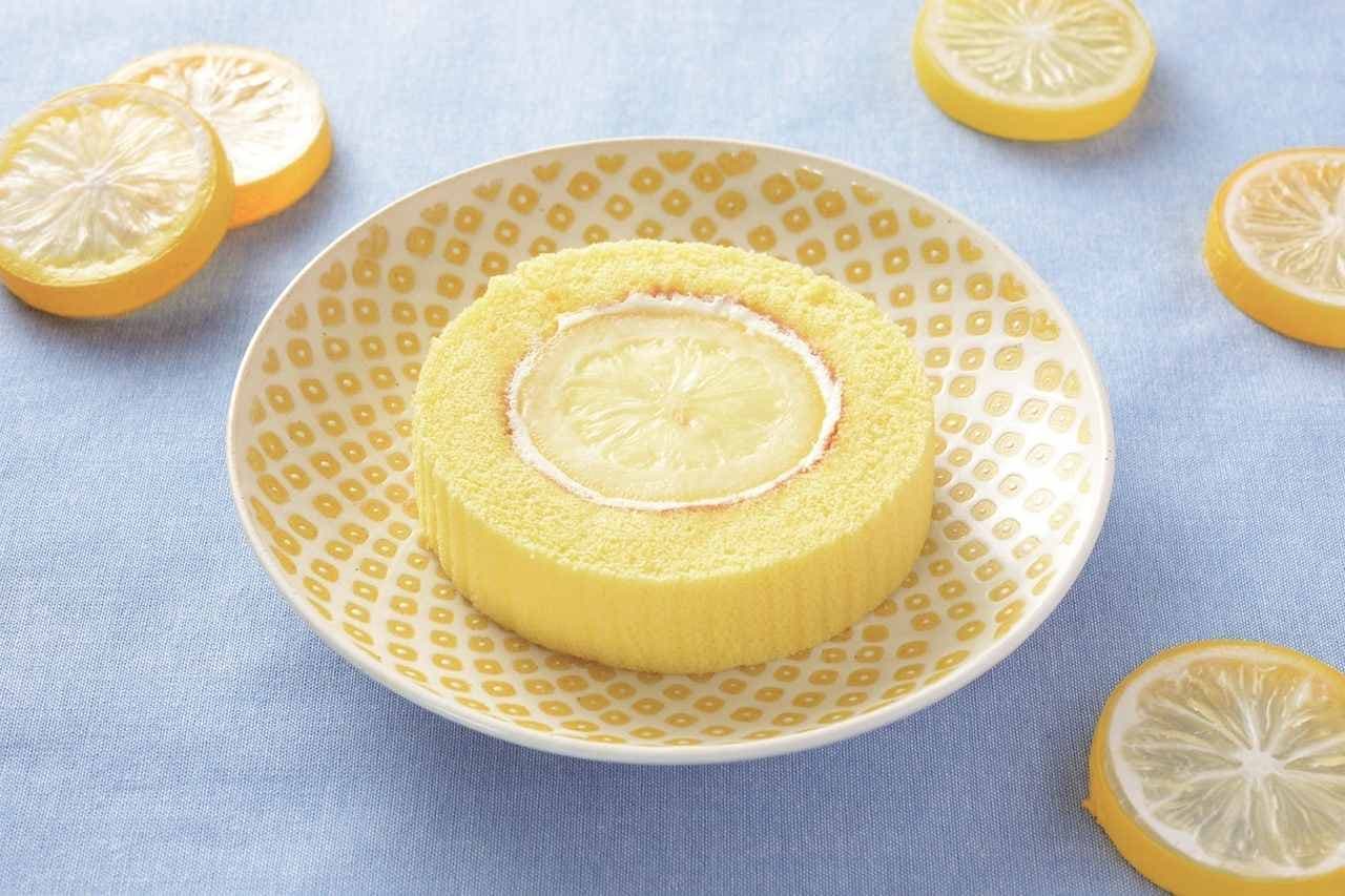 ローソンのUchi Cafe 輪切りレモンロールケーキ