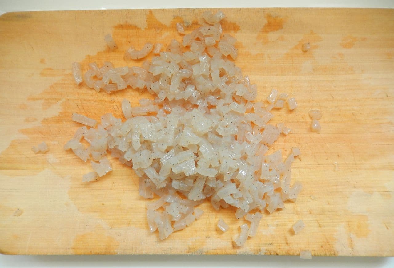 Low-sugar recipe "Konnyaku Fried Rice