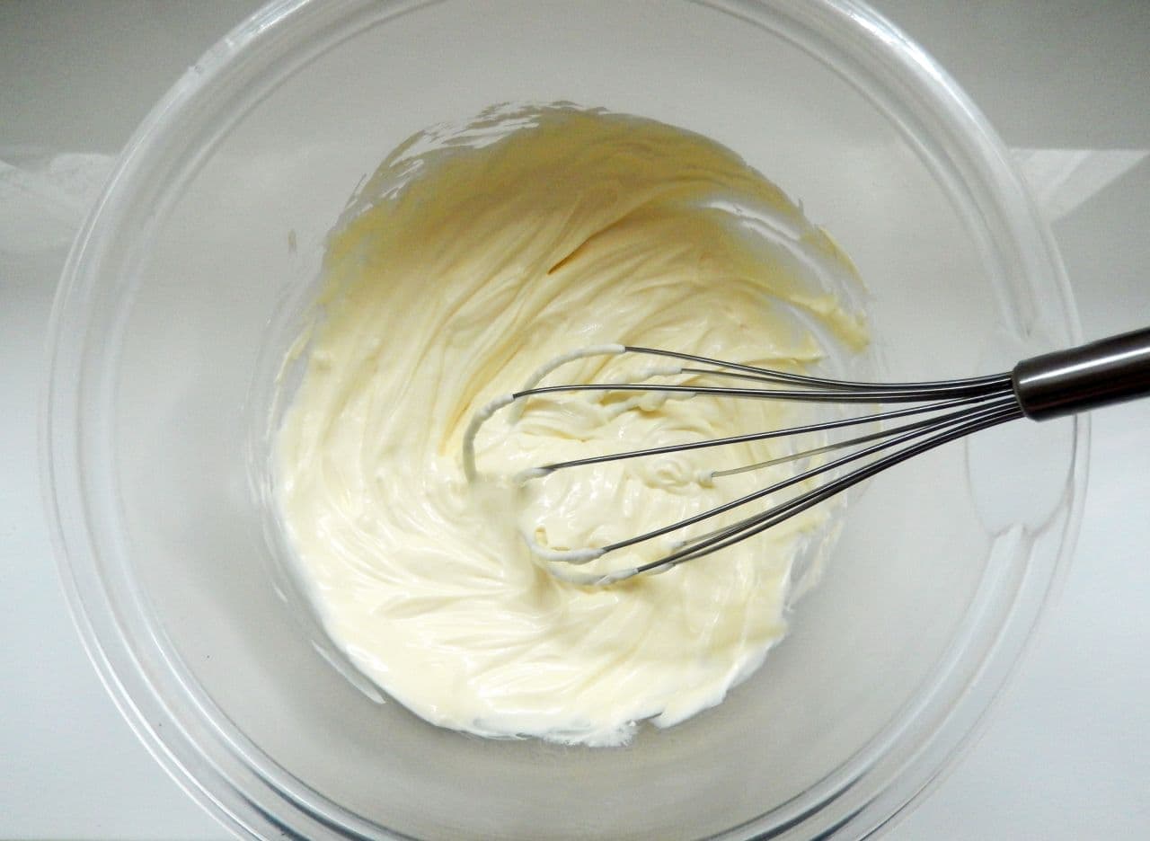バスクチーズケーキの簡単レシピ