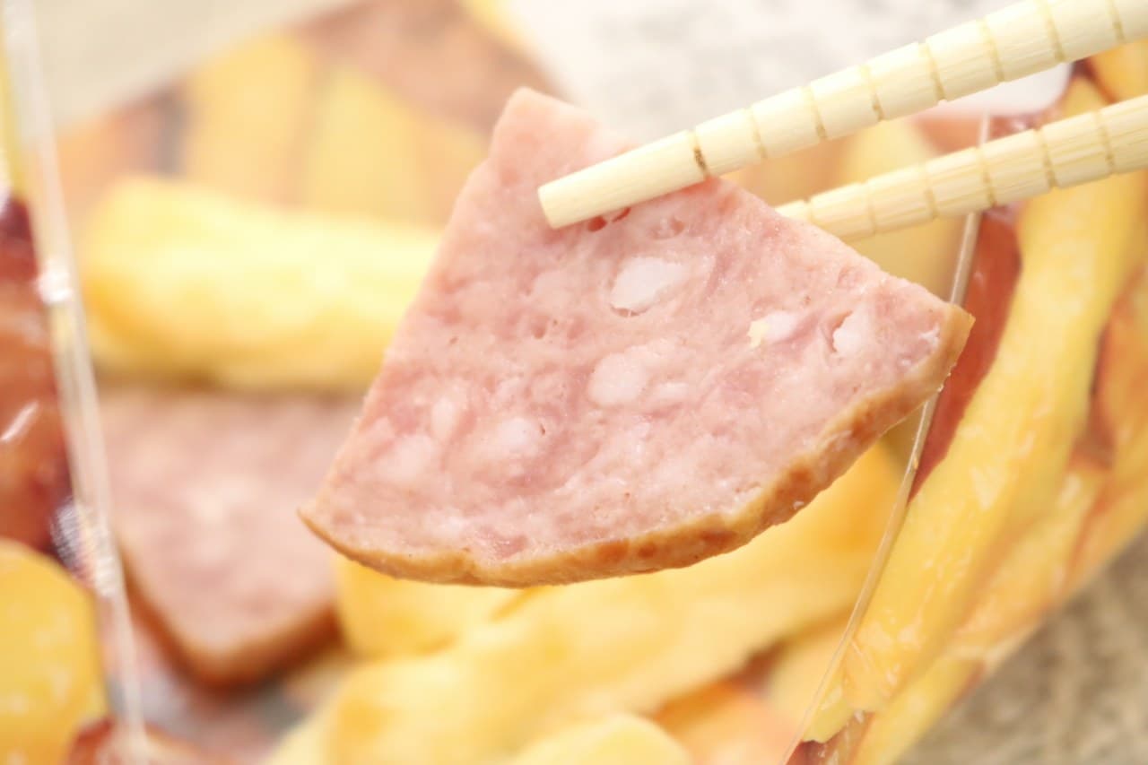 7-ELEVEN Triangle Snacks "Kongari Cheese & Bologna Sausage"
