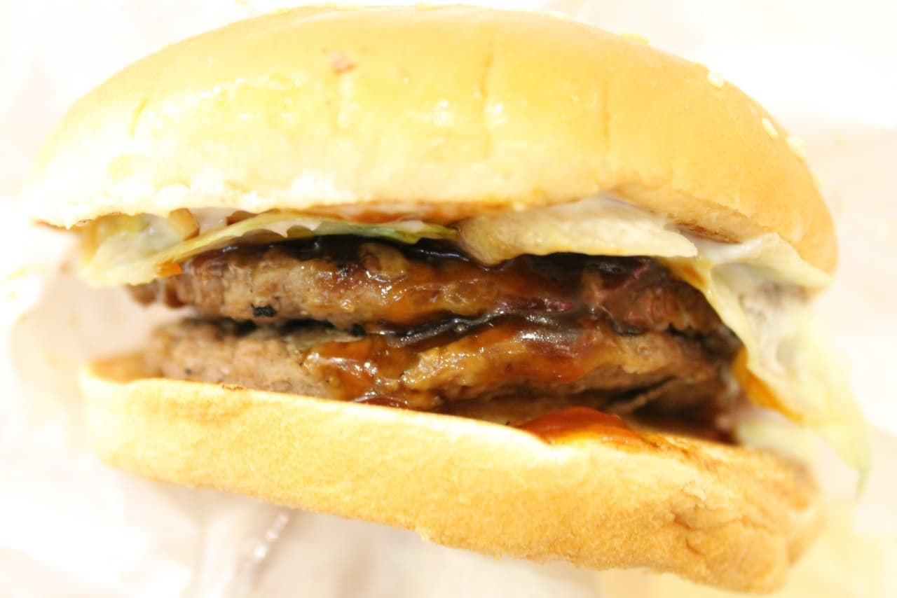 Burger King's new product "Teriyaki Double Beef Burger"