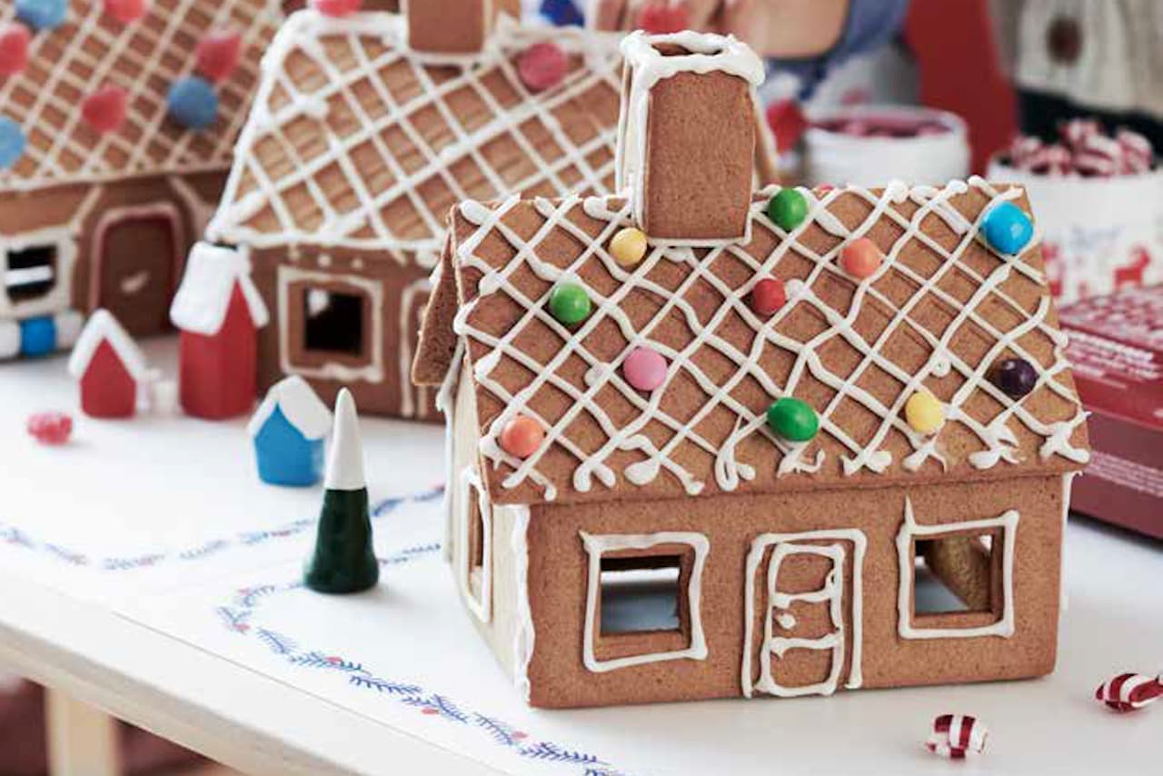 IKEA "Gingerbread House Contest"