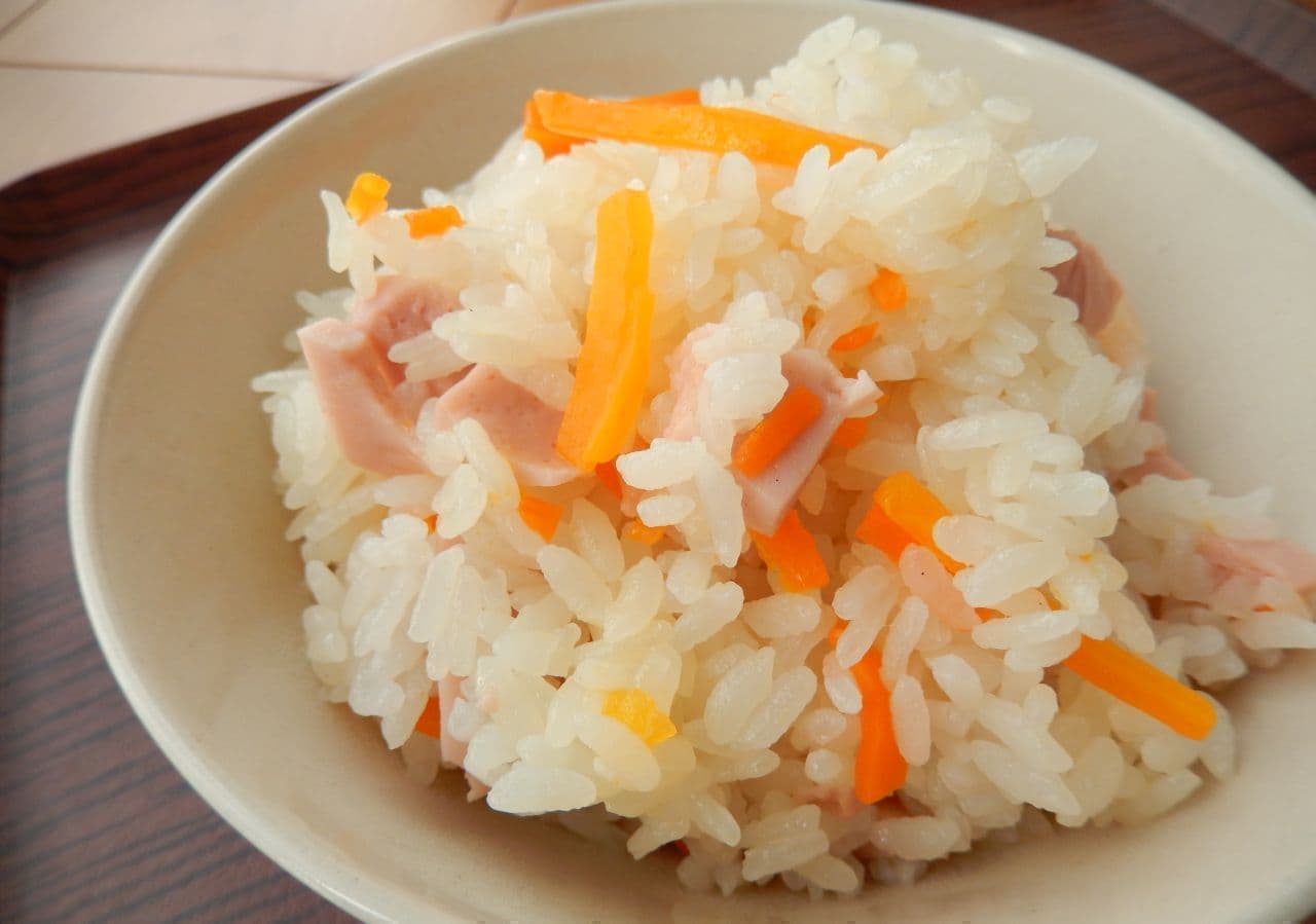 Rice cooked with fish sausage