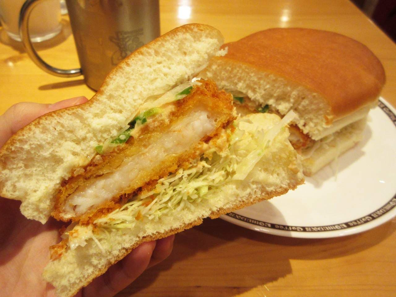 Komeda "Shrimp cutlet bread"